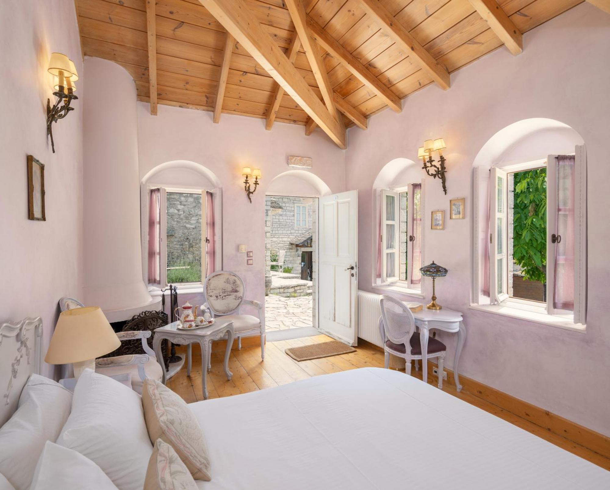 Amaryllis Boutique Guest House Ano Pedina Bagian luar foto