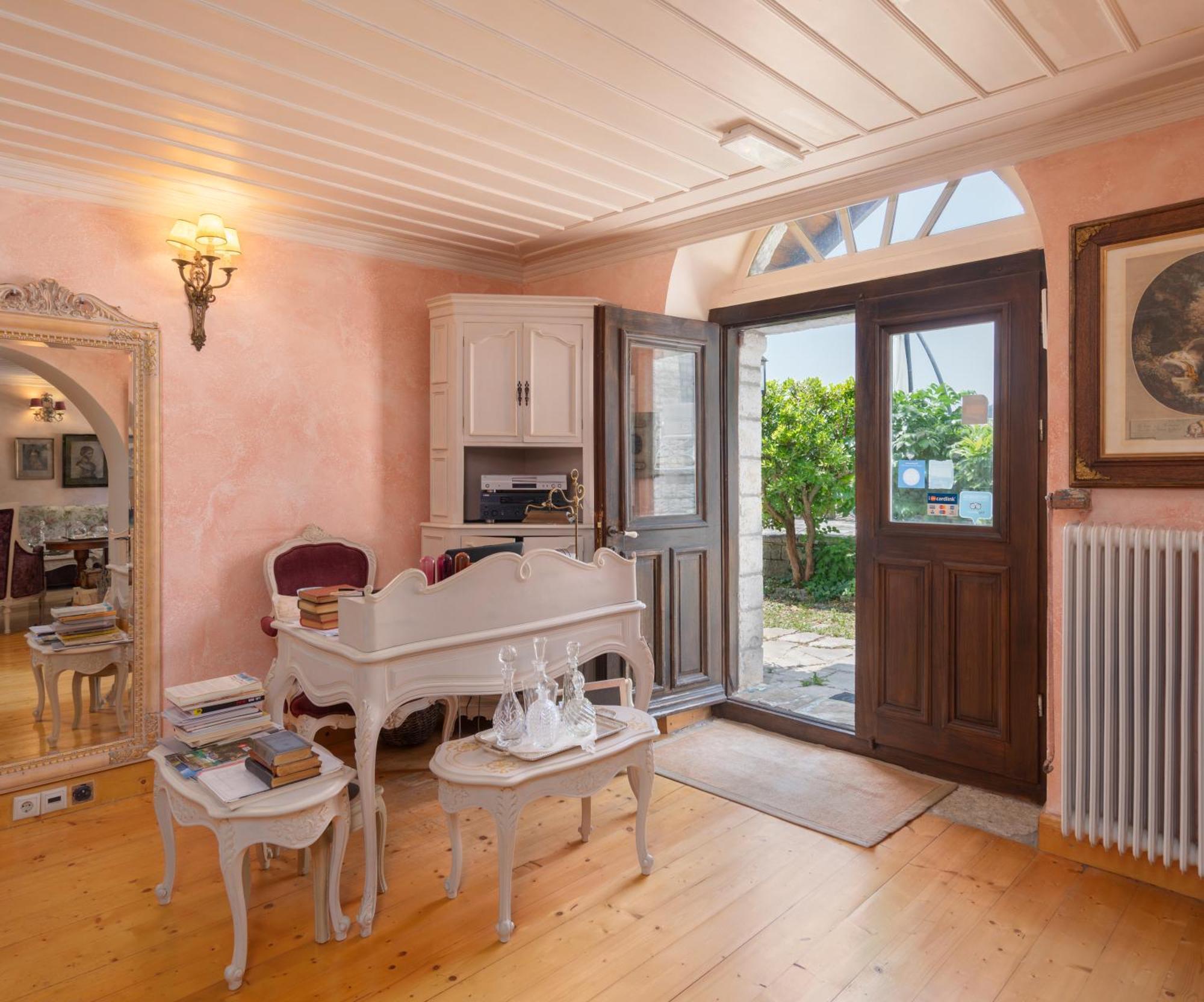 Amaryllis Boutique Guest House Ano Pedina Bagian luar foto